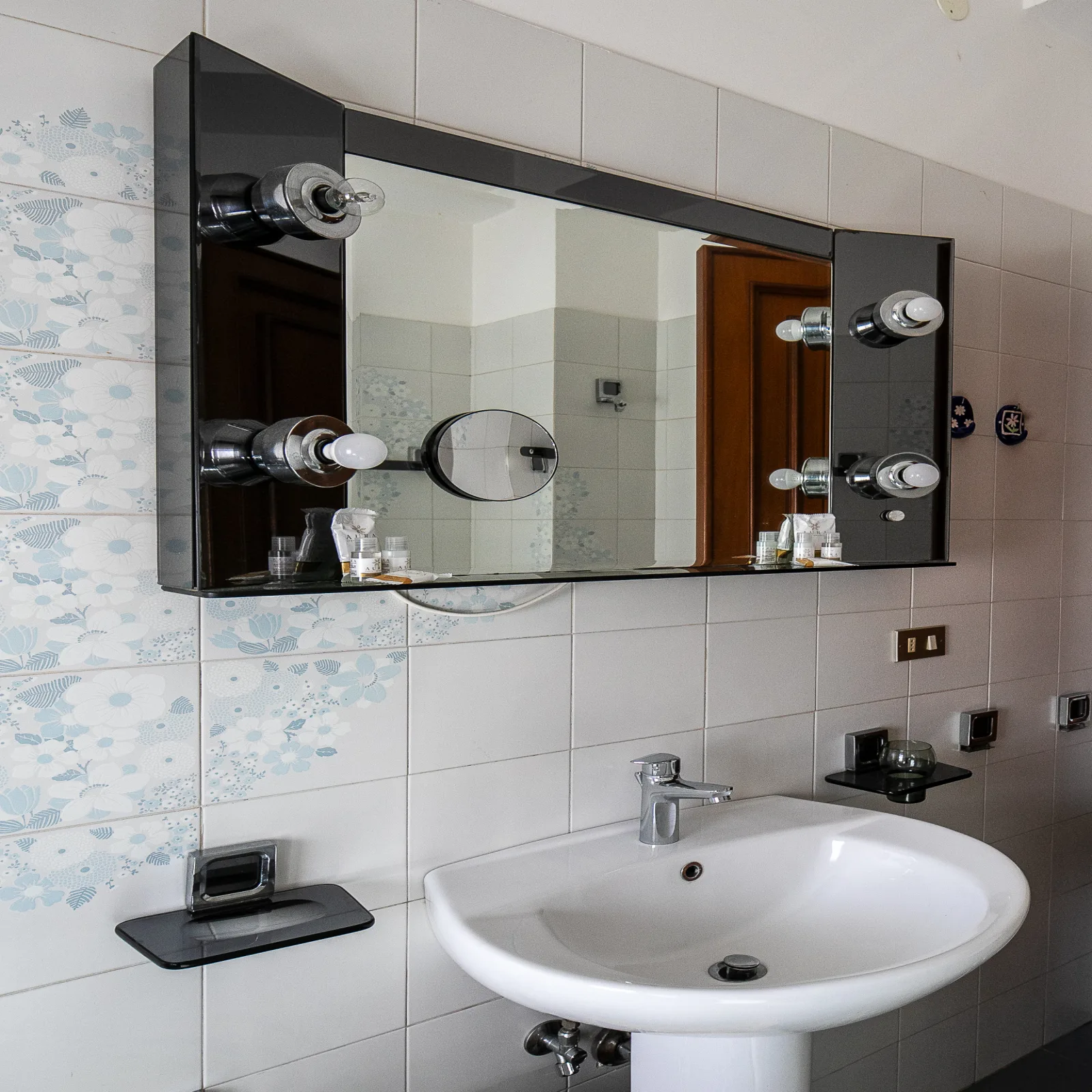 Corno Grande - spacious apartment - 2 baths - Wi Fi- city center - free parking - foto 26