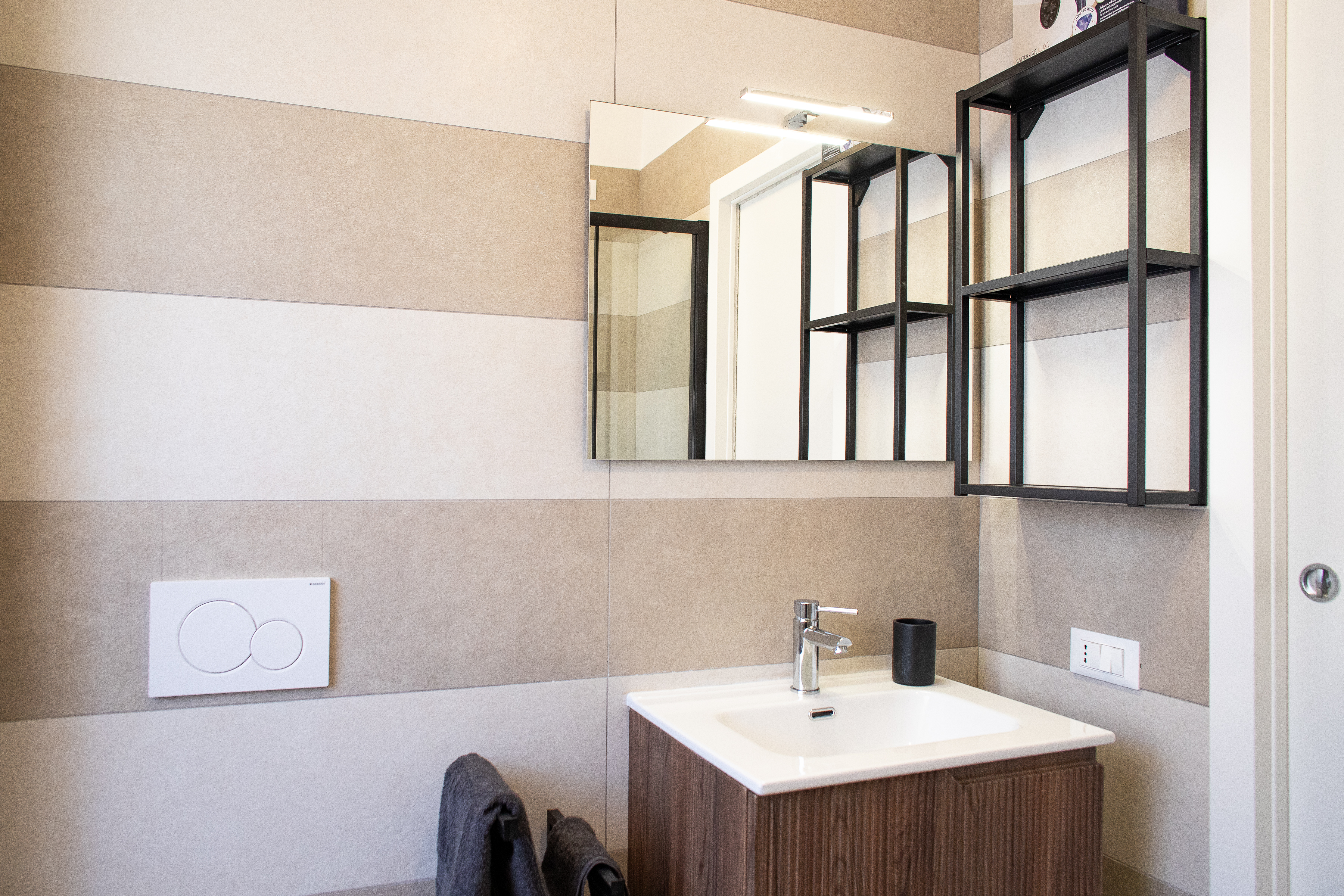 Gli Ippocastani - Free Parking - Old Town - Elegant & Spacious
 - immagine 3