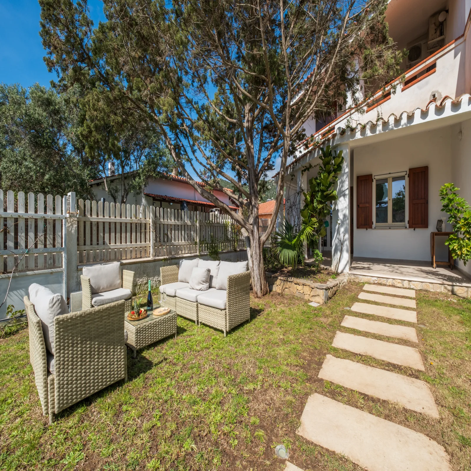 [Splendida villa] giardino privato•spiaggia di fronte•parcheggio - foto 57